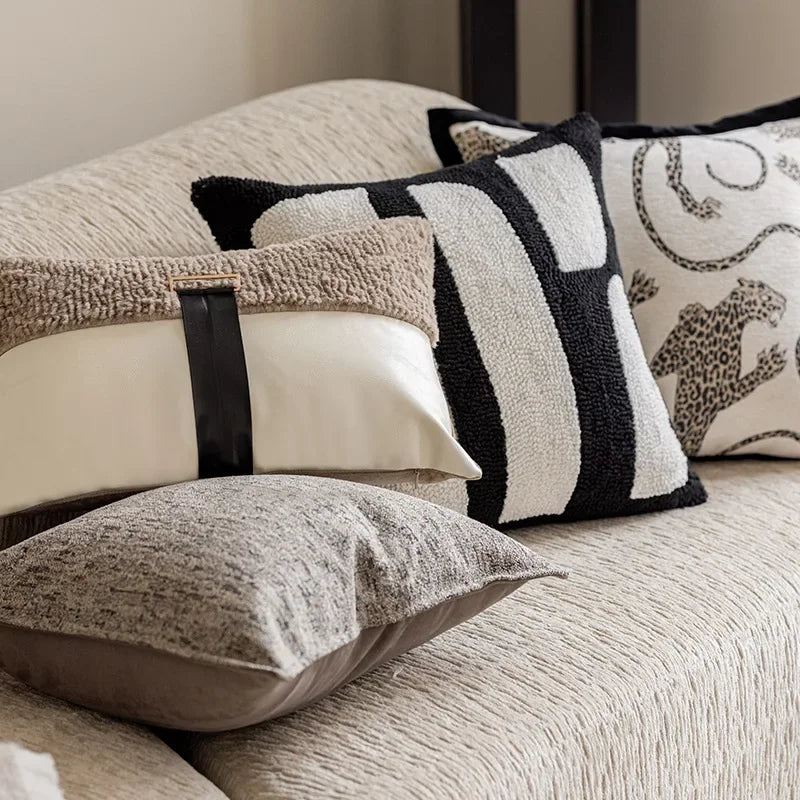 Minimalistische Zwart-Witte Kussenhoes | Luxe Luipaard Jacquard | Sofa Decor - POUEV