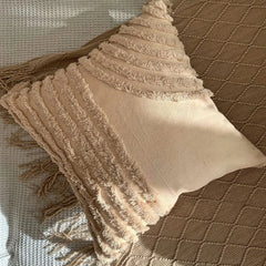 Nordic Luxe Kussenhoes | Bohemian Stijl met Kwastjes - POUEV