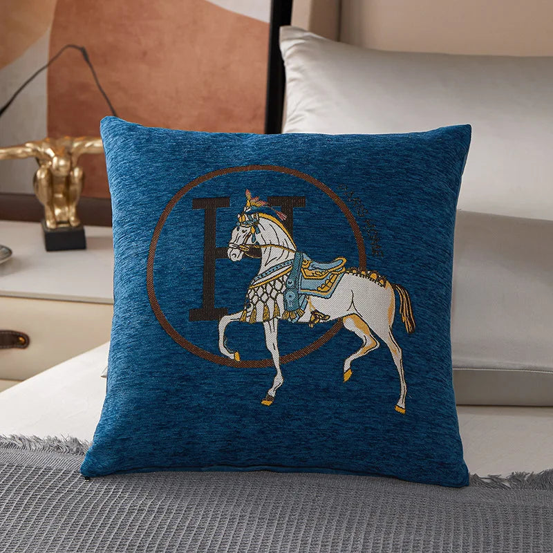 Luxe Kussenhoes Met Paard Borduurwerk | Moderne Sofa Decoratie - POUEV
